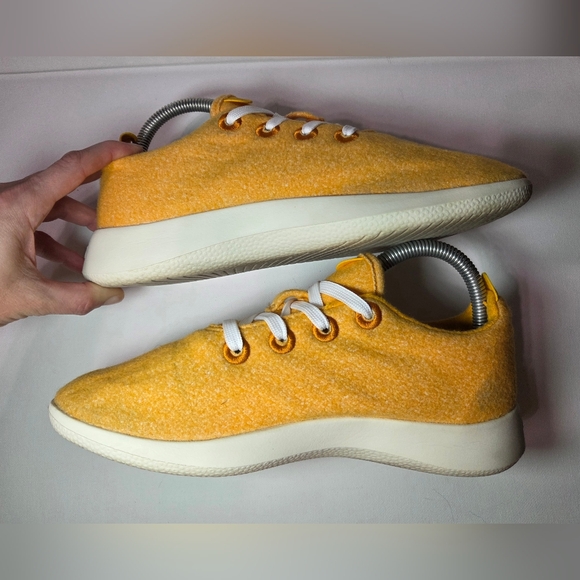 Allbirds Women's Wool Runner Tennis Shoe Sneakers Size 8 Gold Yellow - Picture 6 of 10